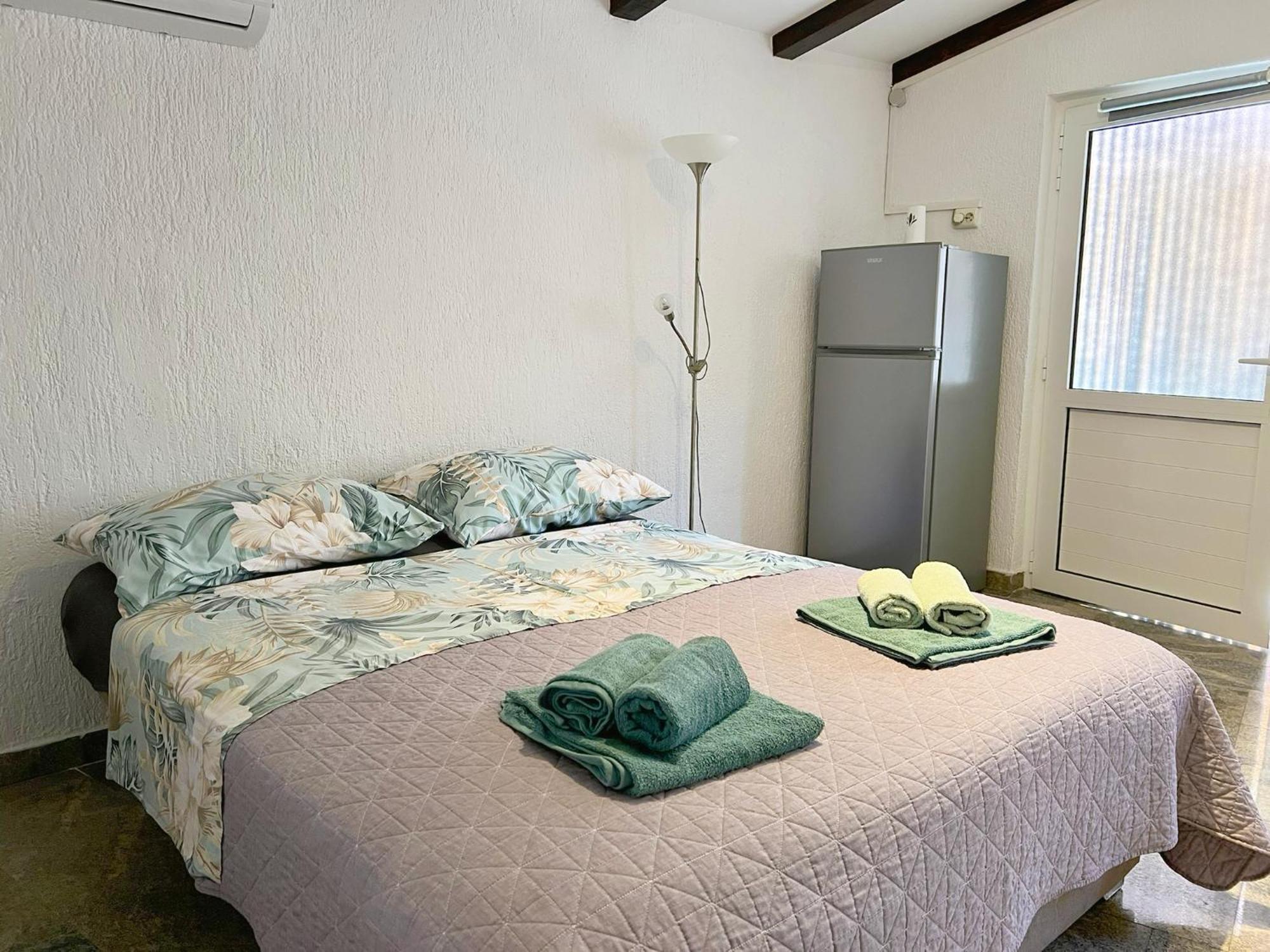 Ares Apartmán