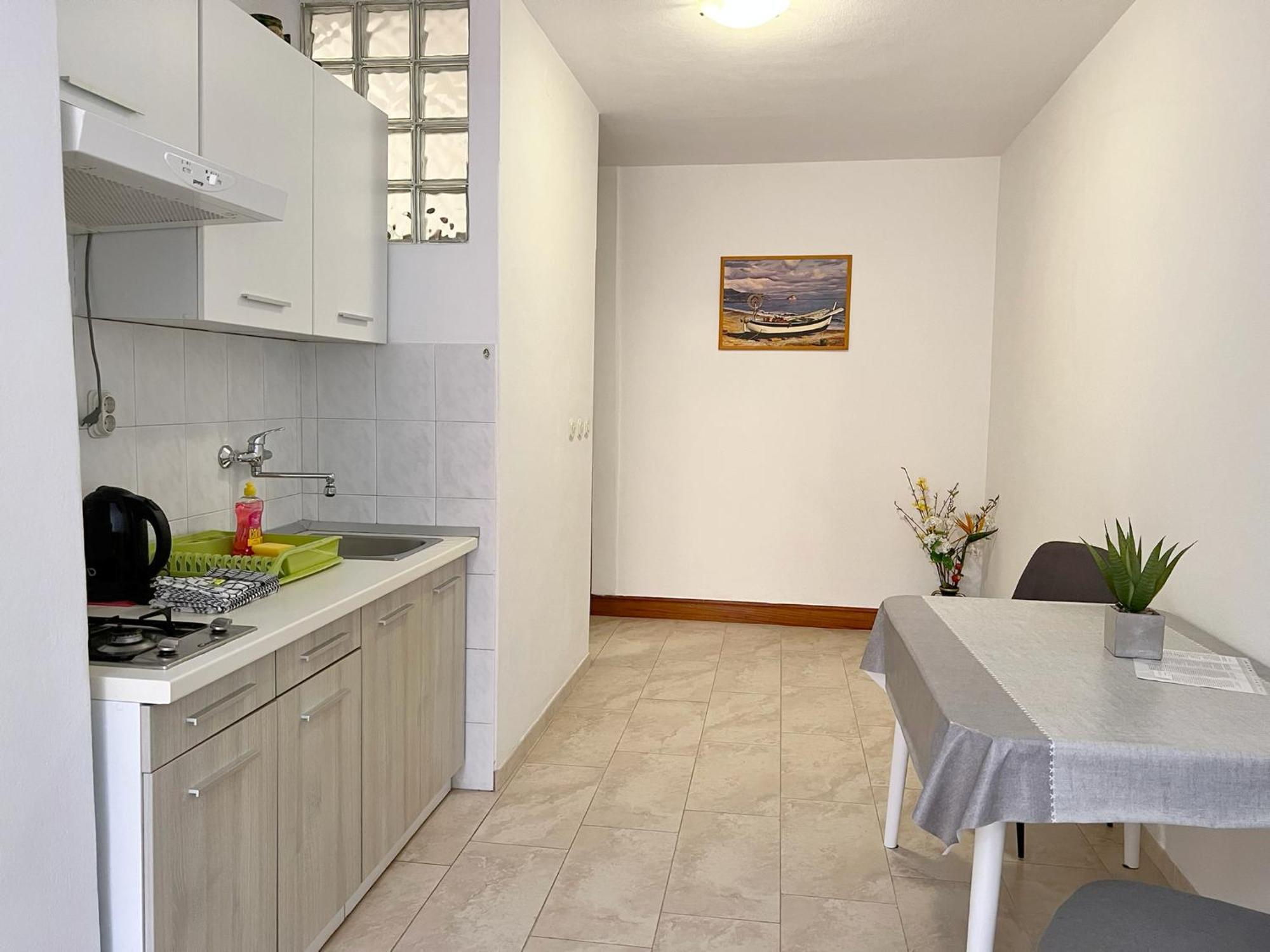 Ares Apartmán