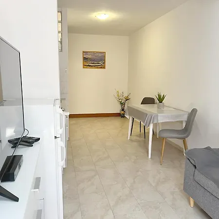 Apartments Ares Rovinj Exterior photo